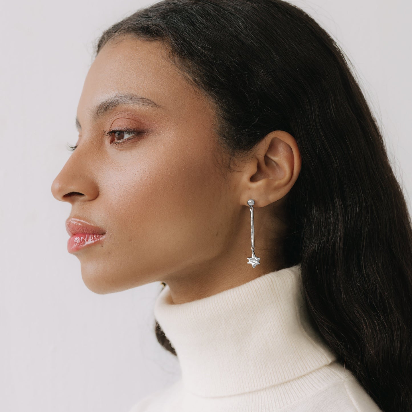 silver star dangle earrings, teardrop earrings long, starburst earrings, star drop long earrings, dangling earrings silver, trendy earrings
