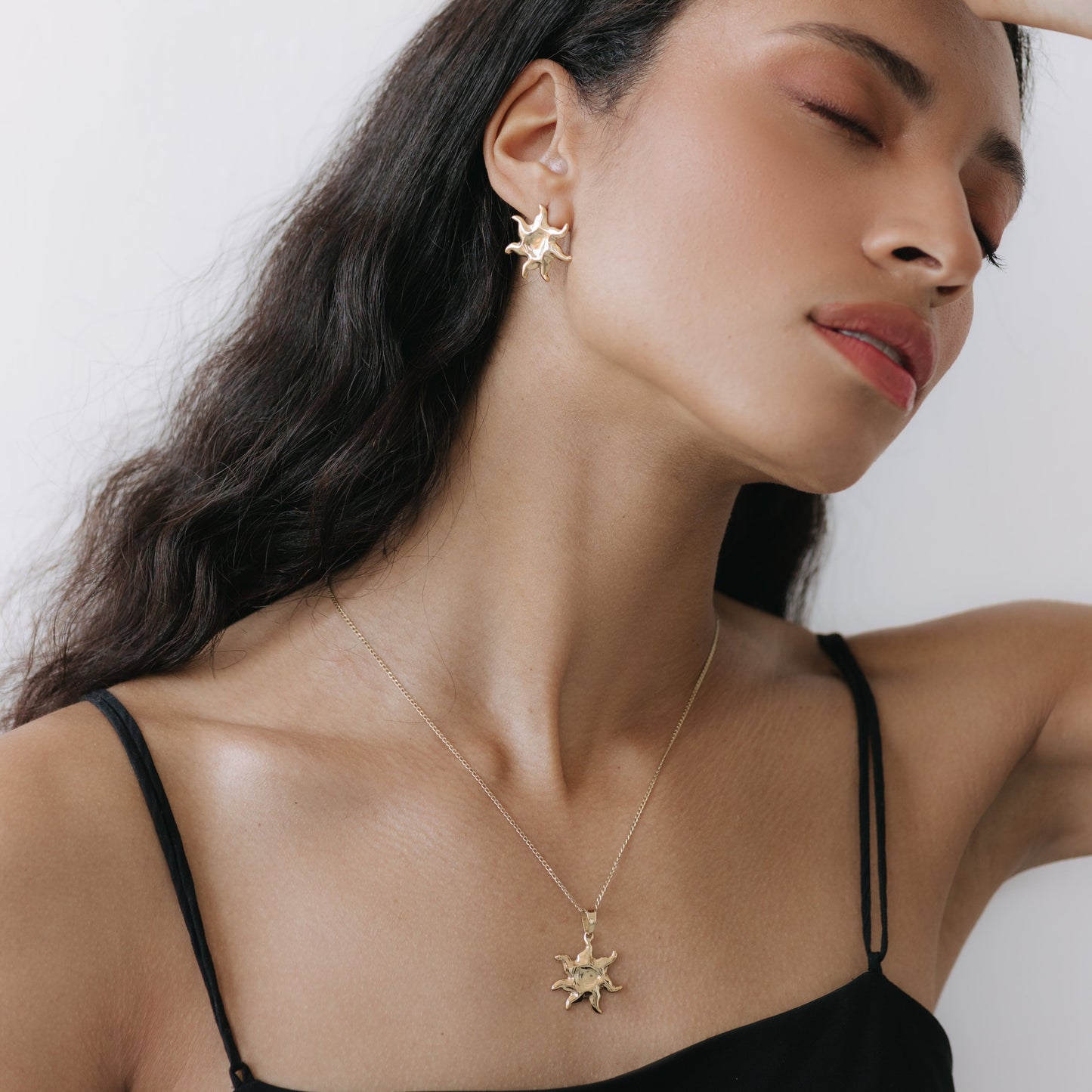 gold jewelry set, gold necklace, sun pendant necklace, trendy jewelry