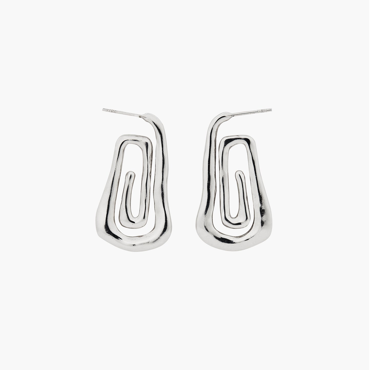 silver twist hoop earrings, spiral hoop earrings, swirl earrings, silver hoops, statement earrings, spiral earrings, twist hoops, trendy earrings, spiral jewelry, chunky hoop earrings, chunky jewelry, silver earrings, modern style, spiral jewellery, handmade earrings, jewelry trends, earrings trends, large stud earrings