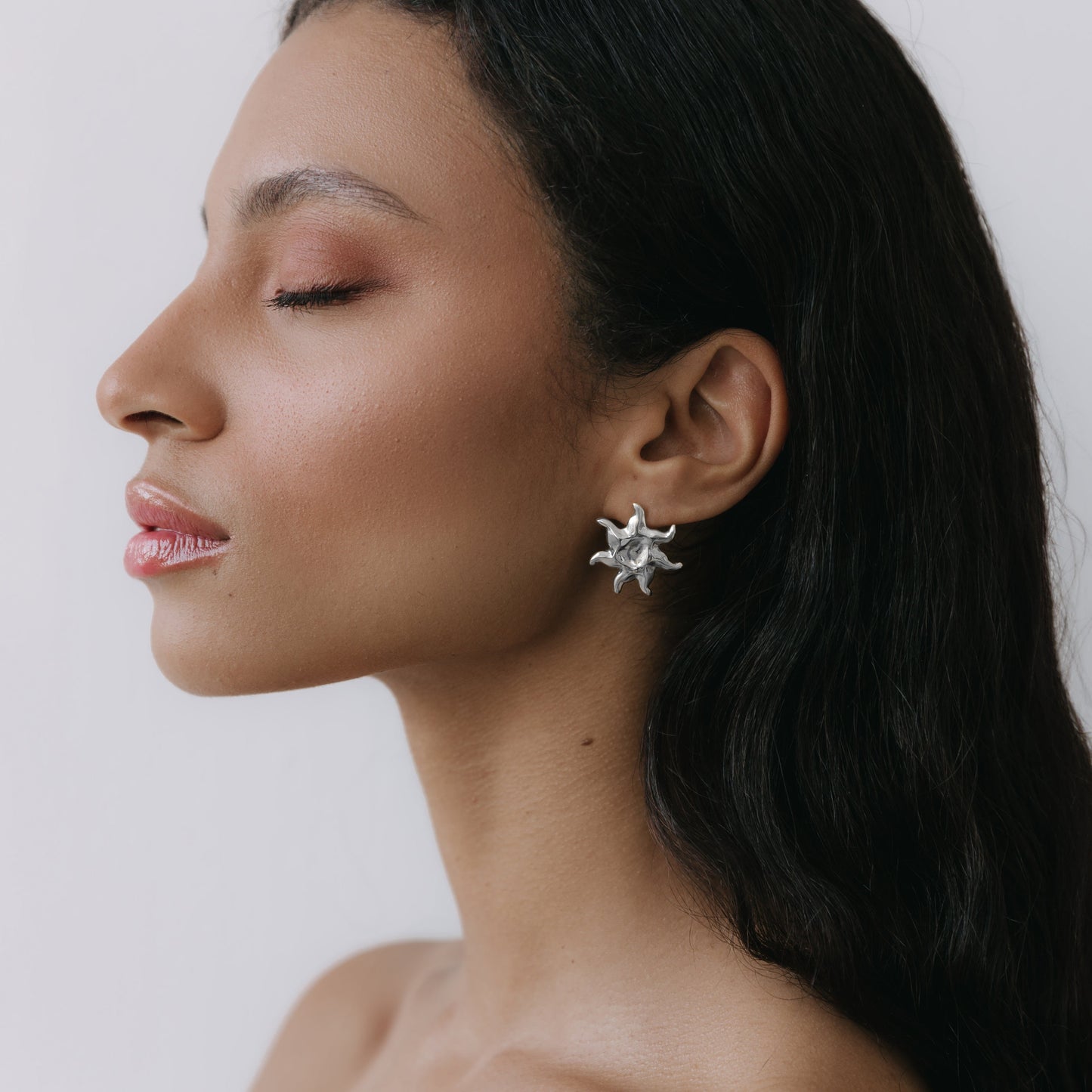 Silver sun earrings, sun stud earrings, silver sun, trendy earrings