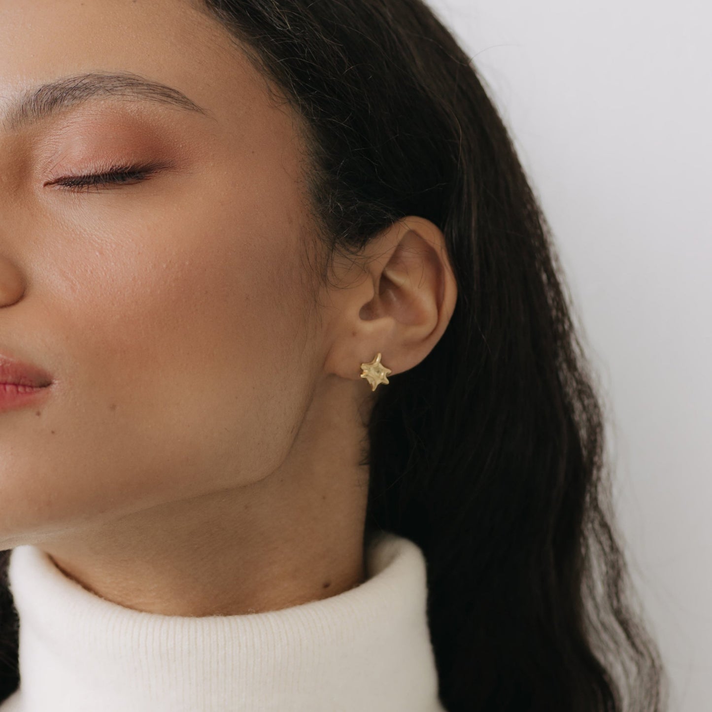 star stud earrings gold, star earrings, starburst stud earrings, gold studs, celestial earrings, trendy earrings