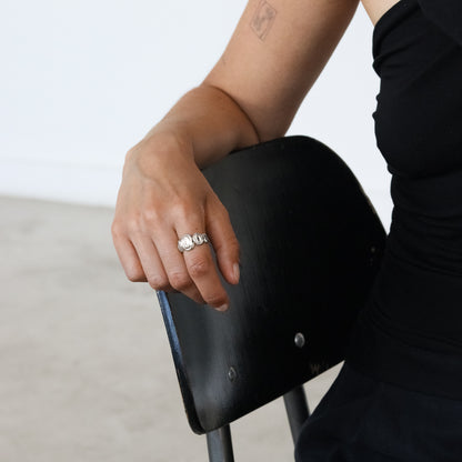 PEBBLE RING SILVER