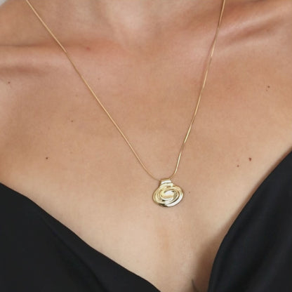 ONDINE ROUND PENDANT NECKLACE GOLD