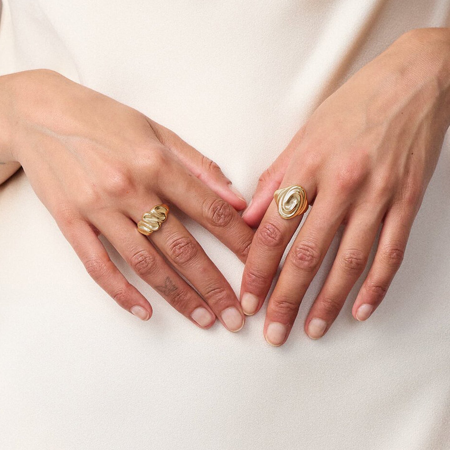 RIVER RING GOLD